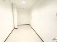 Local professionnel - 30m ² — photo 4