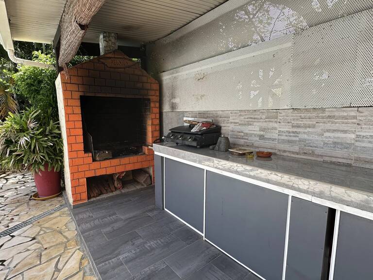 VOTRE VILLA T4 AVEC PISCINE ET JACUZZI À MONTJOLY — photo 1