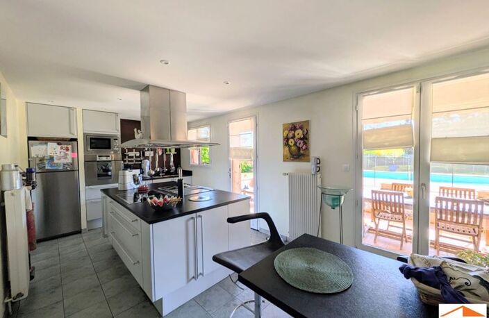 Maison - 138m ² — photo 2