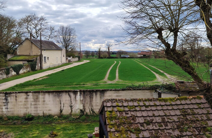 Maison de 137 m2 sur terrain d'environ 720 m2 avec double ac — photo 5