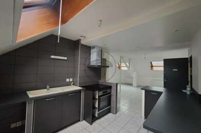 Appartement 6 pièces 750 €