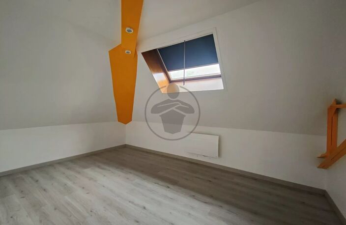 Appartement - 93 m² - 6 pièces — photo 4