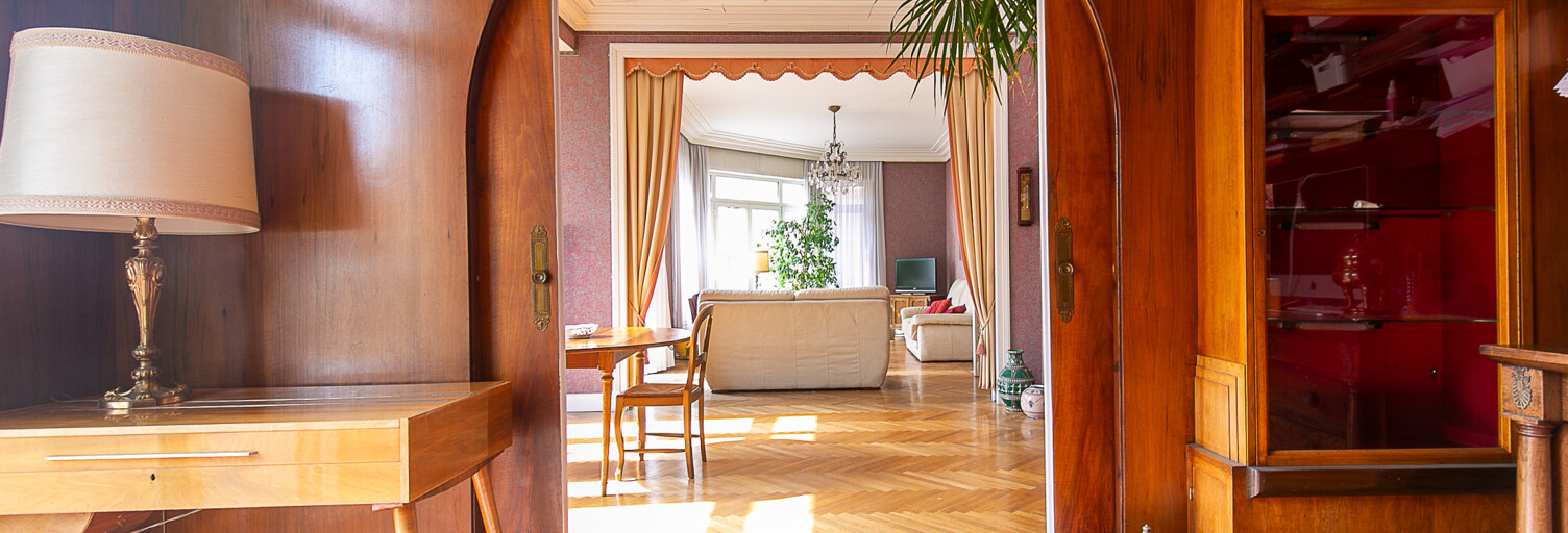 Appartement 5 Pièces 137 m² à vendre à Marseille 7 (13007)