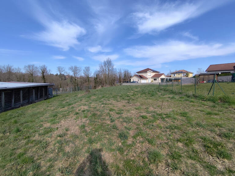 A Vendre terrain constructible de 1200m2 à Saint Didier de — photo 1