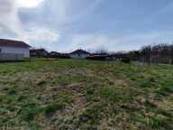 A Vendre terrain constructible de 1200m2 à Saint Didier de — photo 3
