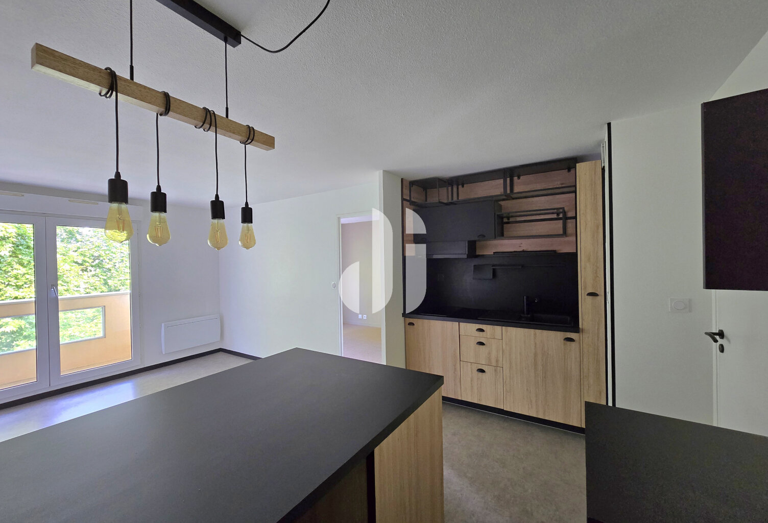 Appartement MERIGNAC ARLAC 2 pièces 34 m2 avec balcon et par — photo 1
