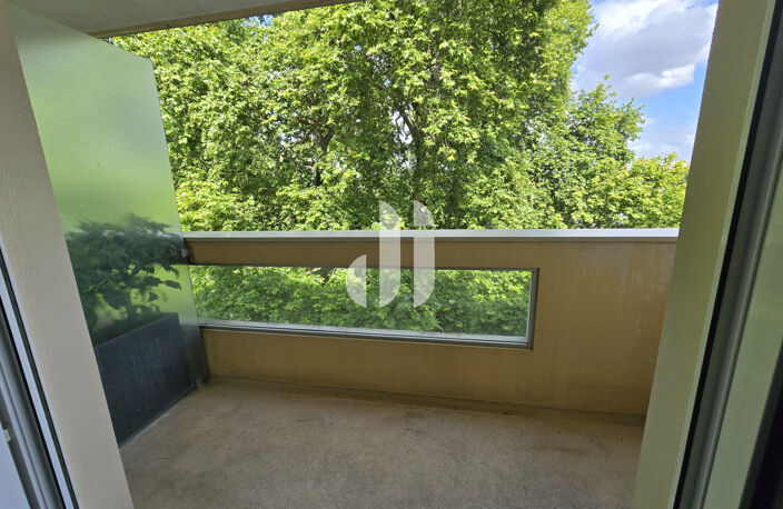 Appartement MERIGNAC ARLAC 2 pièces 34 m2 avec balcon et par — photo 4