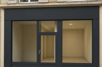 Commerce 1 pièces 2600 €