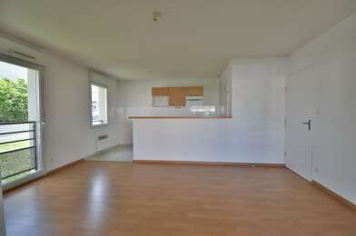Appartement 3 pièces 730 €