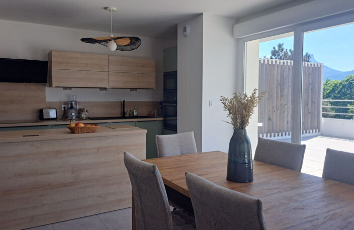 Magnifique Appartement 3 pièces au dernier étage  avec terrasse 44 m² ! — photo 3