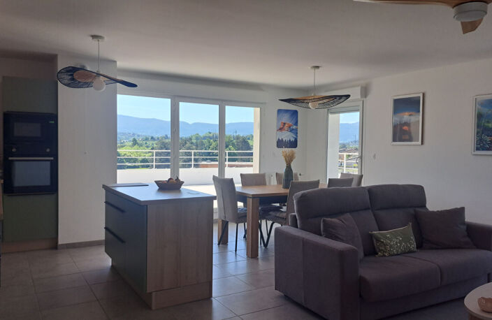 Magnifique Appartement 3 pièces au dernier étage  avec terrasse 44 m² ! — photo 4