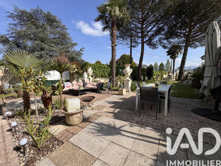 Vente Maison/villa 7 pièces — photo 1