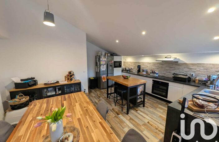 Vente Maison/villa 4 pièces — photo 2