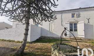 Immeuble  174 m² à vendre à Saint-Martin-de-Laye (33910)
