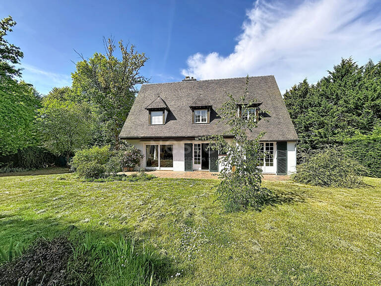 Maison Gouvieux, 180 M² Habitables , 6 chambres, jardin 1300m² — photo 1