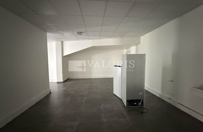 LOCAL COMMERCIAL à LOUER — photo 4