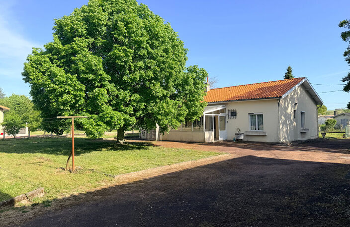 À Bourg, maison de plain-pied  de 137 m2 — photo 3