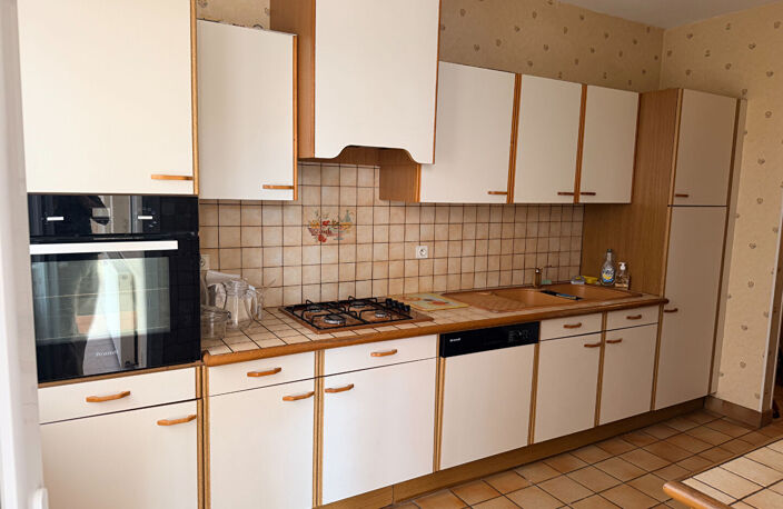 À Bourg, maison de plain-pied  de 137 m2 — photo 5