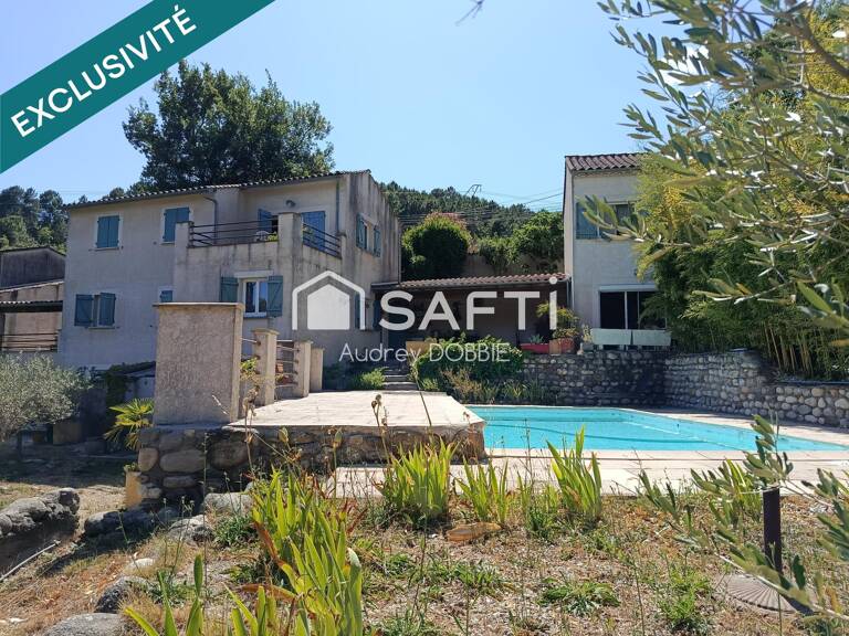 07140 Chambonas : Ensemble immobilier de 4 logements avce Piscine et chataigneraie — photo 1