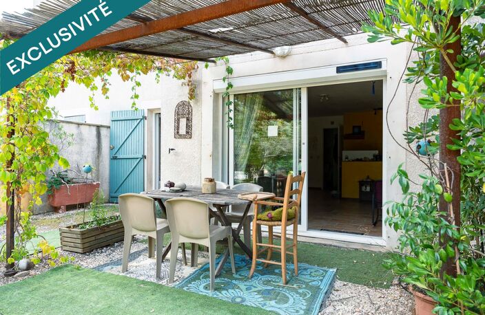 07140 Chambonas : Ensemble immobilier de 4 logements avce Piscine et chataigneraie — photo 5