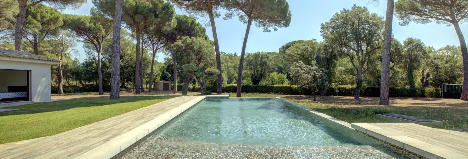 Maison 9 Pièces 343 m² à vendre à Roquebrune-sur-Argens (83520)