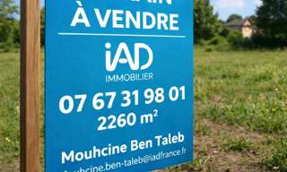 Terrain  2260 m² à vendre à Saint-Jean-de-Sauves (86330)