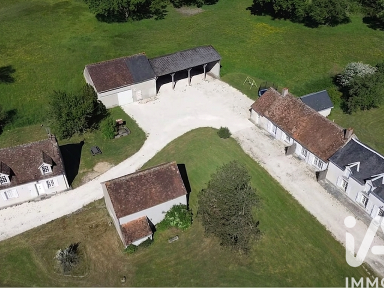 Vente Maison/villa 14 pièces — photo 1