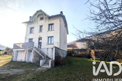Immeuble  320000 €