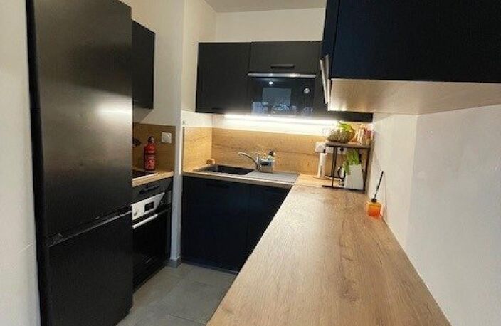 APPARTEMENT AU COEUR DE CHATEAU GOMBERT — photo 2