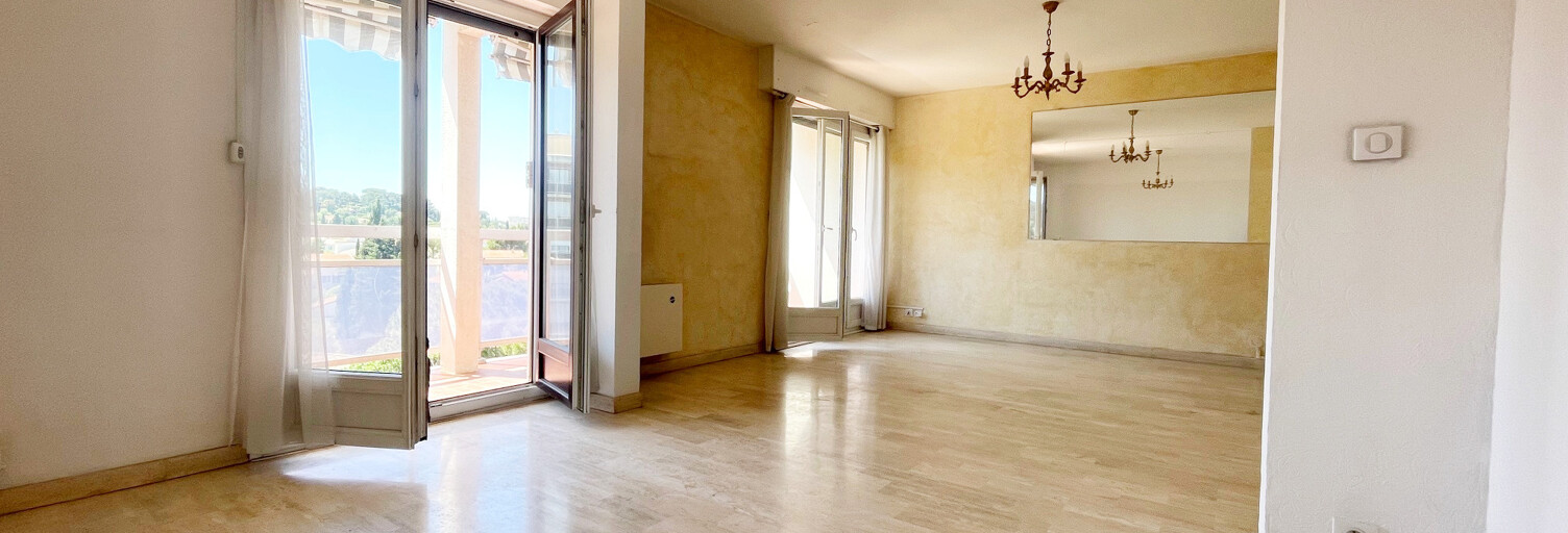 Appartement 5 Pièces 91 m² à vendre à Toulon (83100)
