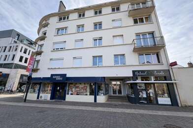 Appartement 4 pièces 151700 €