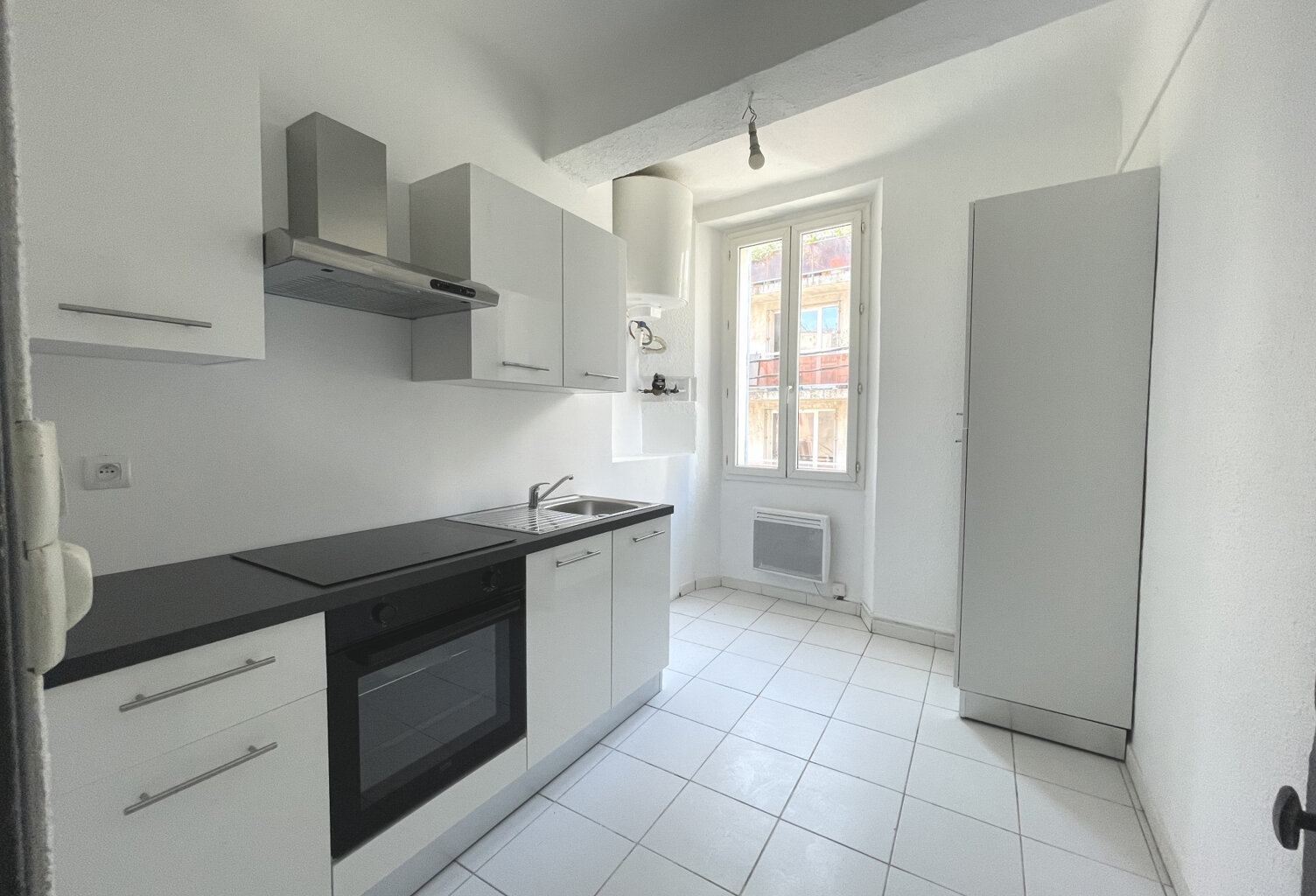 M2295 - TOULON - Le Mourillon - Appartement T2 — photo 1