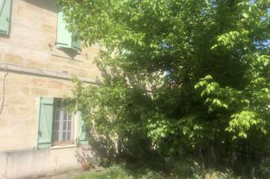 Appartement 3 pièces 234300 €