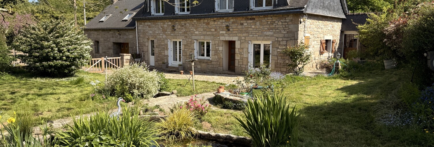 Maison 5 Pièces 120 m² à vendre à Lanvénégen (56320)