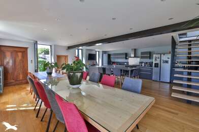 Maison 8 pièces 241960 €