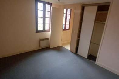 Immeuble  114030 €