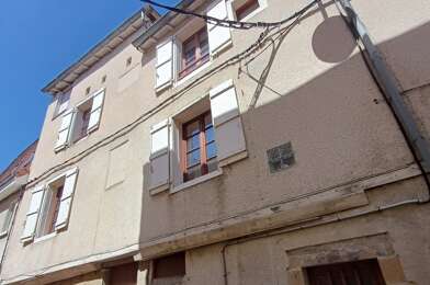 Immeuble  114030 €