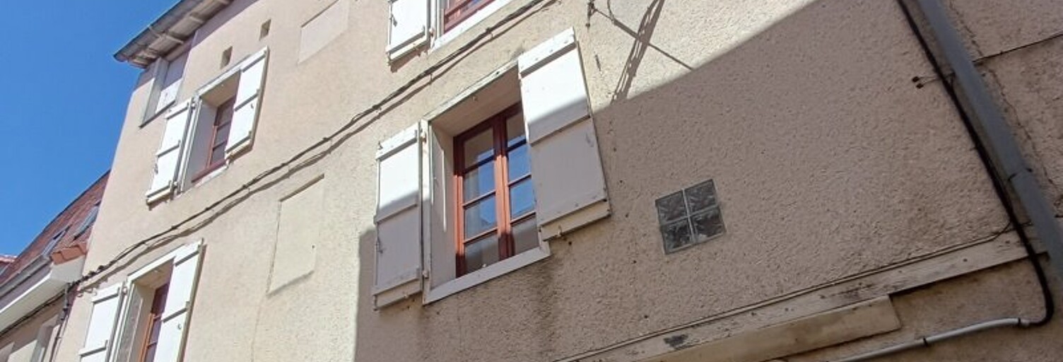 Immeuble   m² à vendre à Saint-Céré (46400)