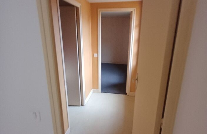 Vente immeuble   Saint-Céré (46400) — photo 5