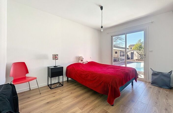 Contemporaine de 7 pièces principales — photo 5