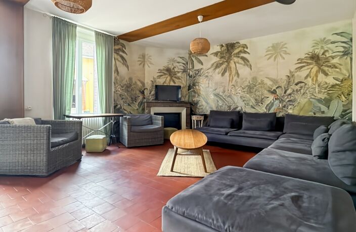 Vente Maison/villa 11 pièces — photo 2