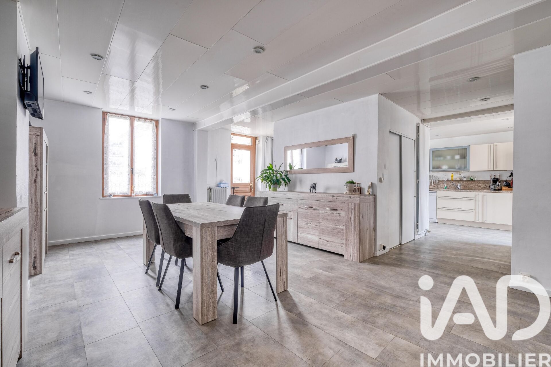 Vente Maison/villa 8 pièces - Photo 2