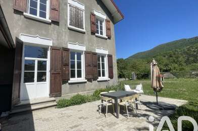 Maison 5 pièces 447000 €