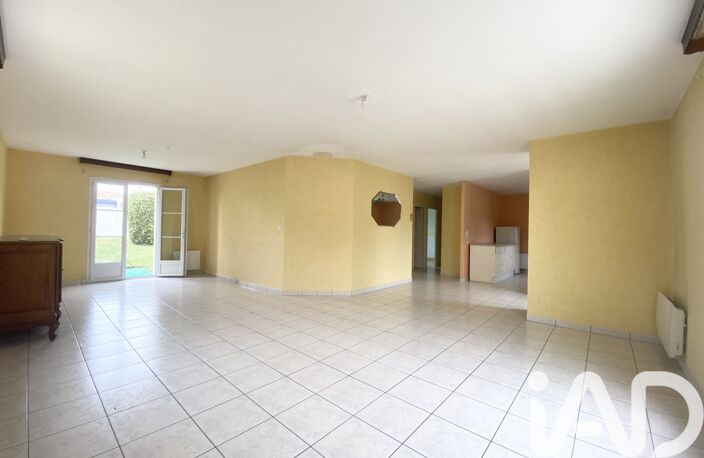 Vente Maison/villa 4 pièces — photo 2