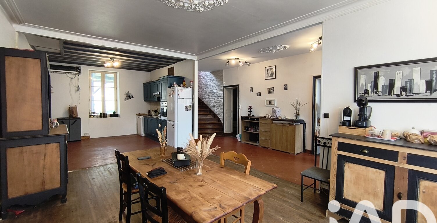 Vente Maison/villa 8 pièces — photo 1