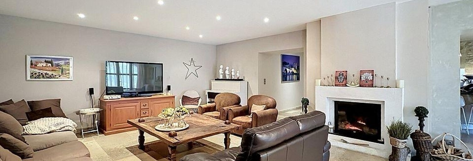 Maison 12 Pièces 487 m² à vendre à Barbentane (13570)