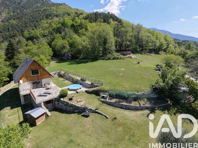Vente Gîte 4 pièces — photo du bien