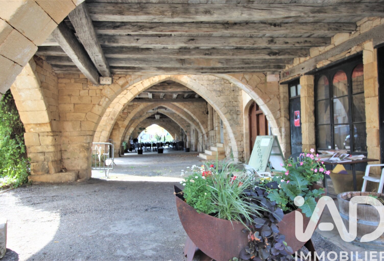 Vente Immeuble 227 m&sup2; — photo 1