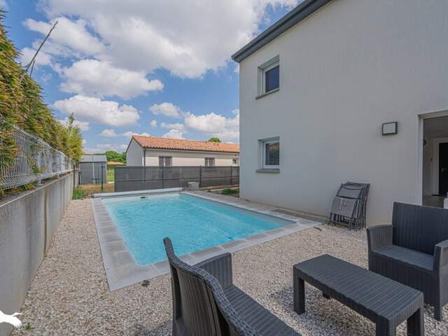 Contemporaine de 5 pièces principales — photo du bien
