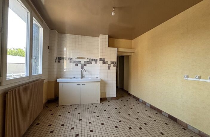 Maison de ville de 5 pièces principales — photo 2